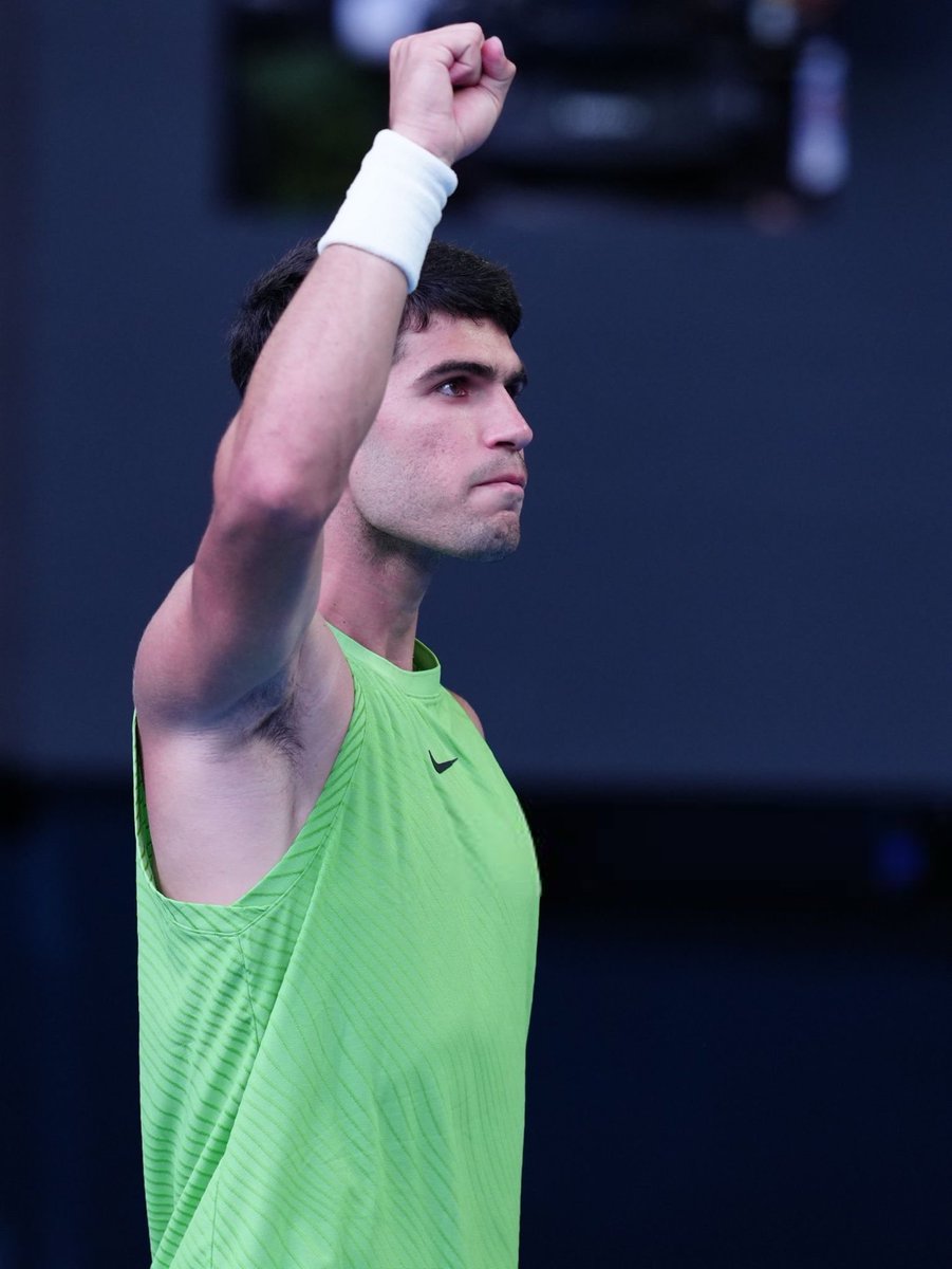 deenayaah's tweet photo. Who is winning the Australian Open?

Like for Novak Djokovic 
Retweet for Carlos Alcaraz https://t.co/mPYOidiLhI