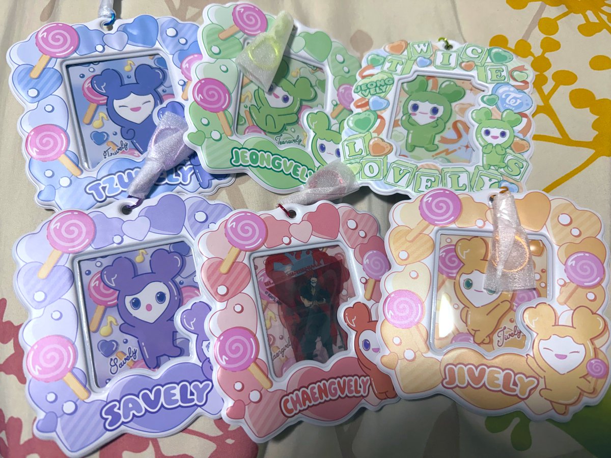 やっぱジョンヨンちゃん運強い💪💚
彼氏の推しのチェヨンちゃんもでたー！
（中に切島鋭児郎つめてました）