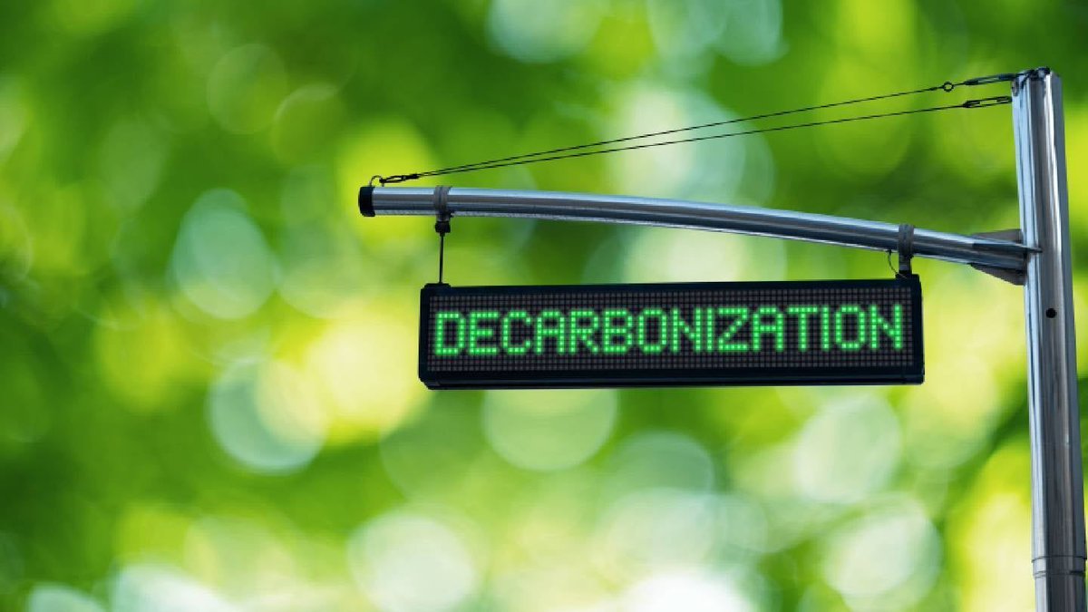 juststyle's tweet image. #Decarbonisation in the #apparel, #footwear and #textiles industry continues to remain slow and is still not on pace to meet international climate targets, according to latest analysis from Cascale. 
just-style.com/news/cascale-d…