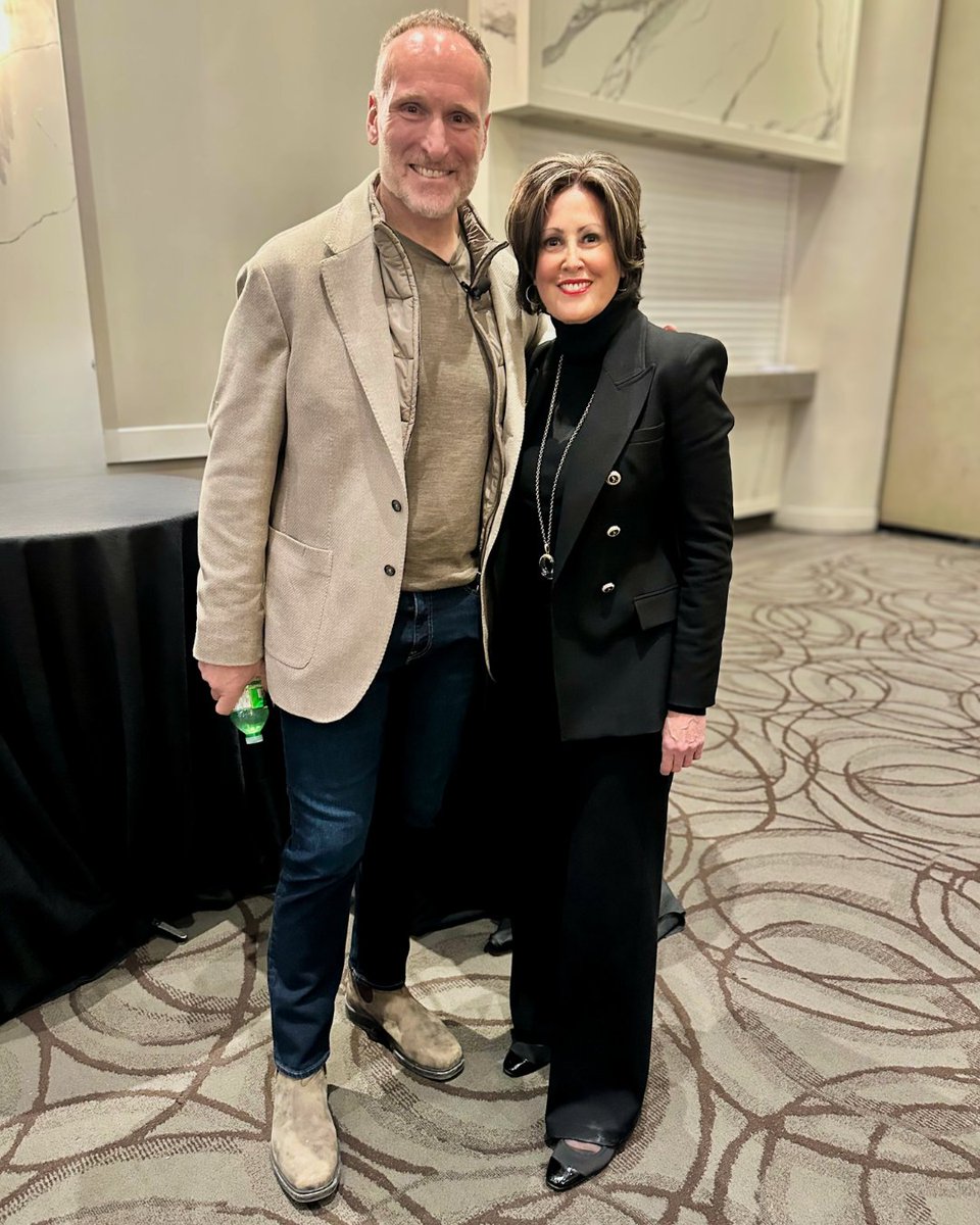 exitrealtycorp's tweet image. What an incredible first day at BUZZ Greatness 2026! EXIT's CEO of Canada, Joyce Paron, spoke with Mark Shapiro, President and CEO of the Toronto Blue Jays, sharing a powerhouse conversation about legacy, leadership, hope, and performance. #exitrealty #thebuzzconference