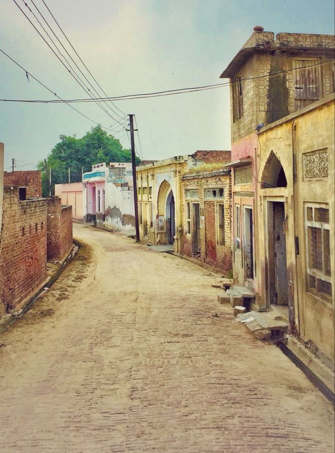 ᴄʜᴀʀʟɪᴇ ᴄʜᴀᴘʟɪɴ ® tweet media