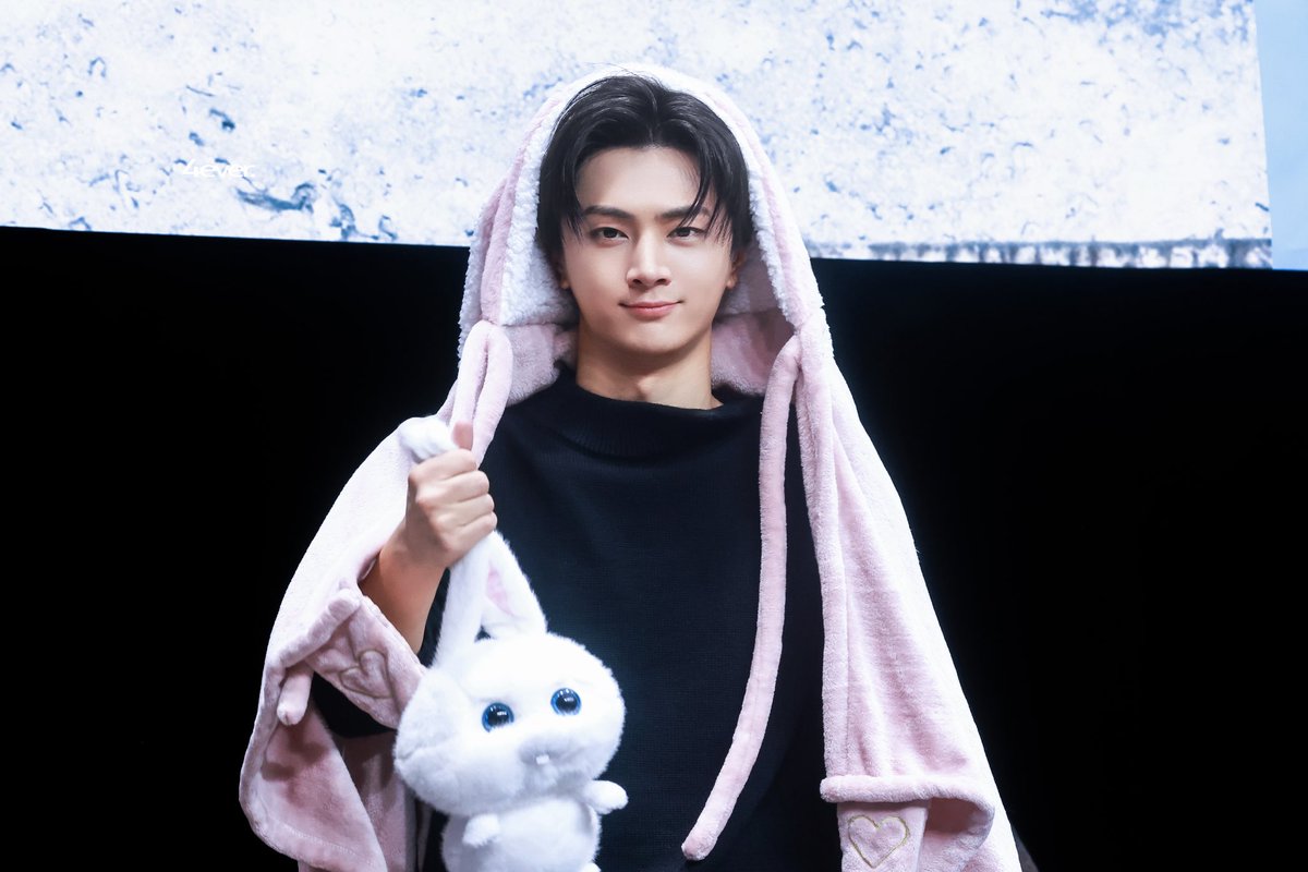 4𝒆𝒗𝒆𝒓. tweet media