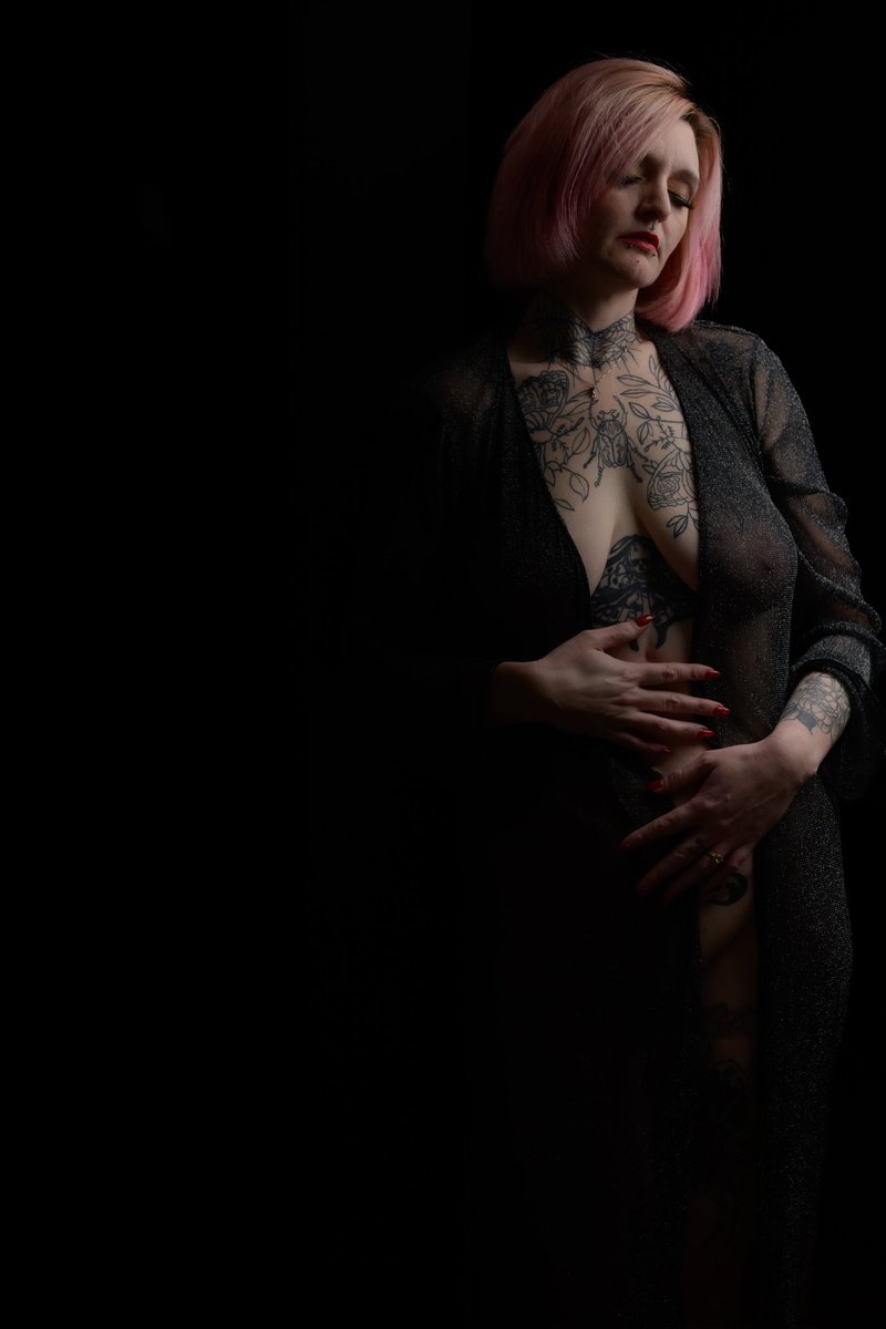 TaylorFae23's tweet photo. Give in to your desire...oh, wait, that's me 
https://t.co/lsGOxlqPsy https://t.co/p0Ayvfd3kw