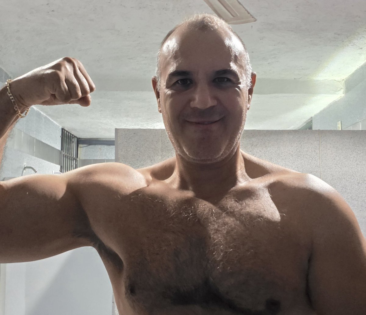 Victor Cervera tweet media