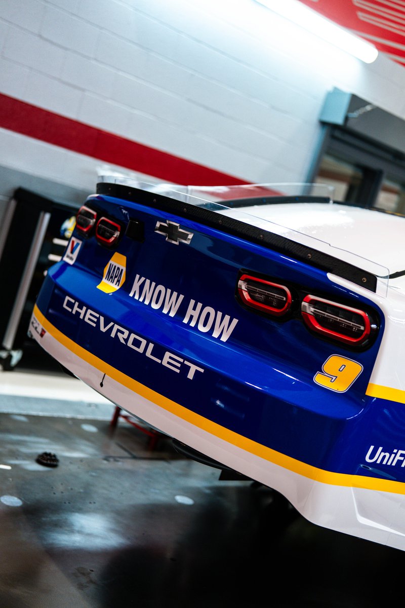 NAPA Racing tweet media