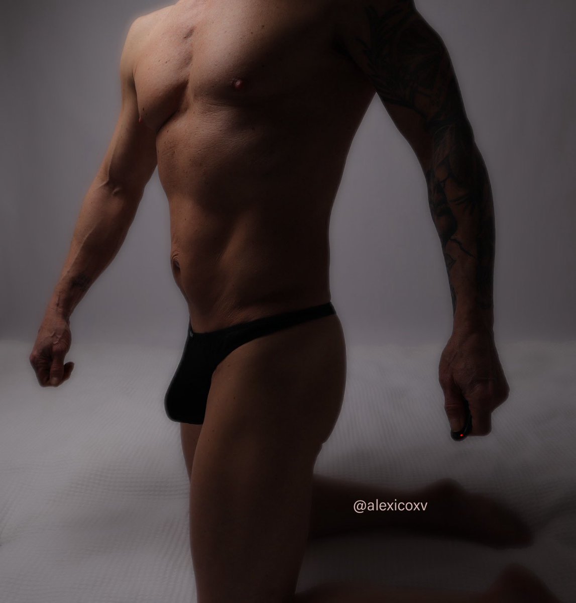 Happy Friday! 😈 looking for some excitement? Me too! #onlyfans #nsfw #FridayVibe