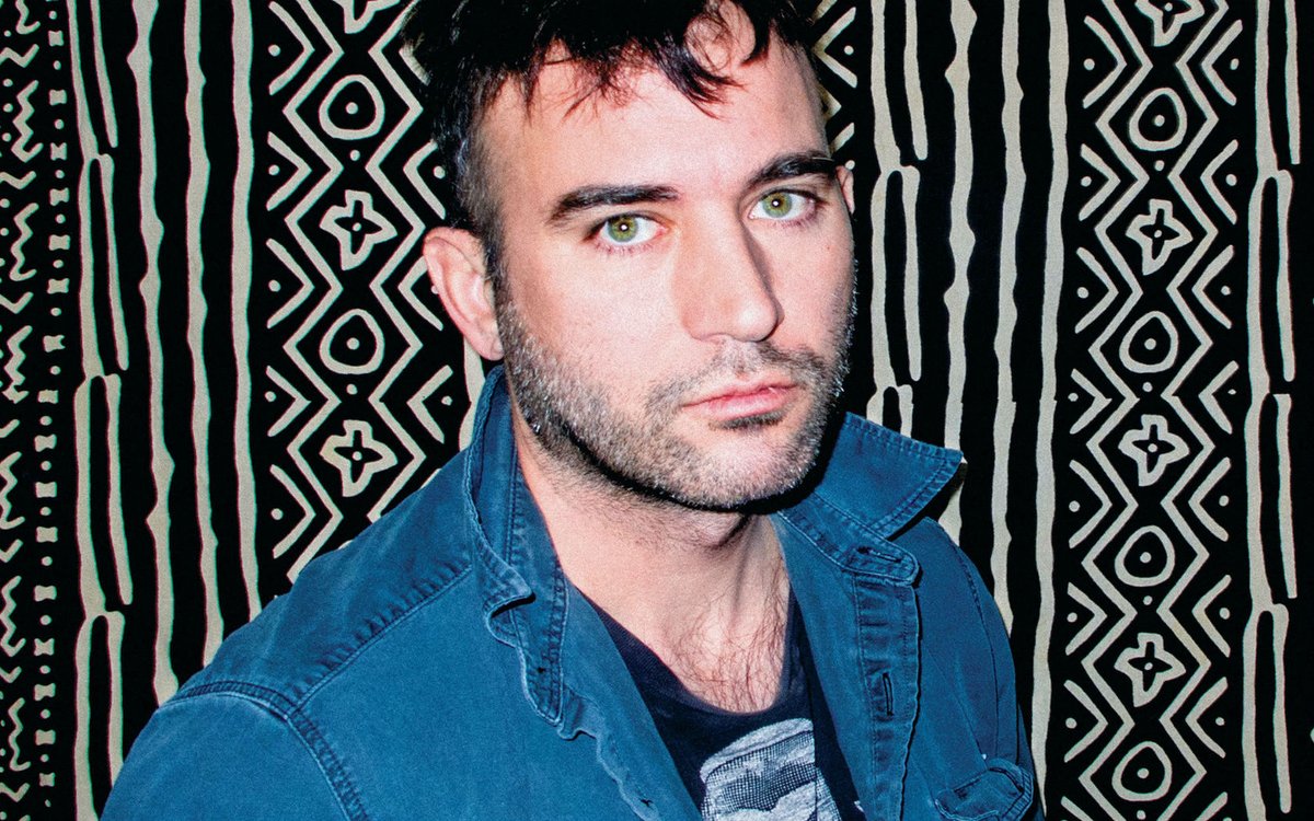 I just found out that Sufjan Stevens is like 50???? He looks like a twunk straight out of college 😭