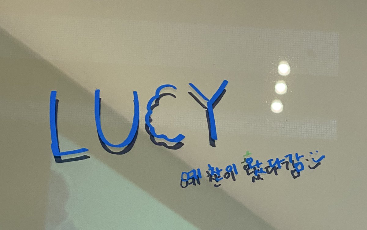 bluegore_wal's tweet photo. 저 3주년예요🥹
요즘 진짜 트위터고 뭐고 손이 잘 안 가서 접률이 진짜 땅을 치는데
최대한 많이 들어와볼게요🥹 https://t.co/7NskcX4cnp
