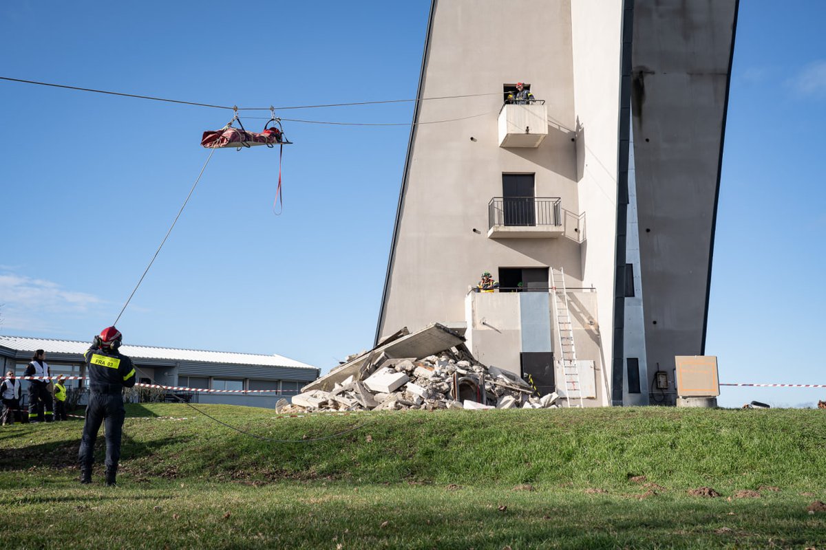 💪 Les sapeurs-sauveteurs du <a href="/riisc_7/">7e RIISC</a>  sont officiellement reclassifiés #Insarag !

🇺🇳Une certification internationale de l'<a href="/ONU_fr/">Nations Unies (ONU)</a> reconnaissant leur savoir-faire en matière de sauvetage déblaiement à l'international.

🚨 Simulation de séisme, localisation et extraction des