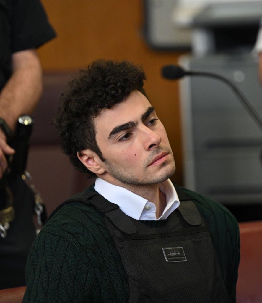 BREAKING: Federal judge has ruled that Luigi Mangione will not face the death penalty.