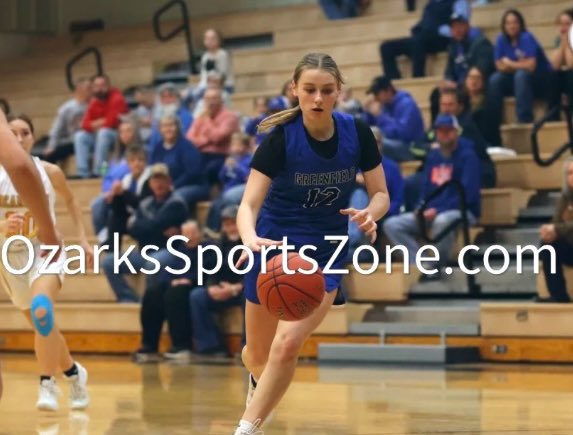 Prayer request for our #12 Chloe Mays as she has ACL reconstruction surgery today. 

Prayers for her healing &amp; recovery. Chloe is a big energy kid for us &amp; we know she will tackle this with the same tenacity. 

We 💙 you, #12!