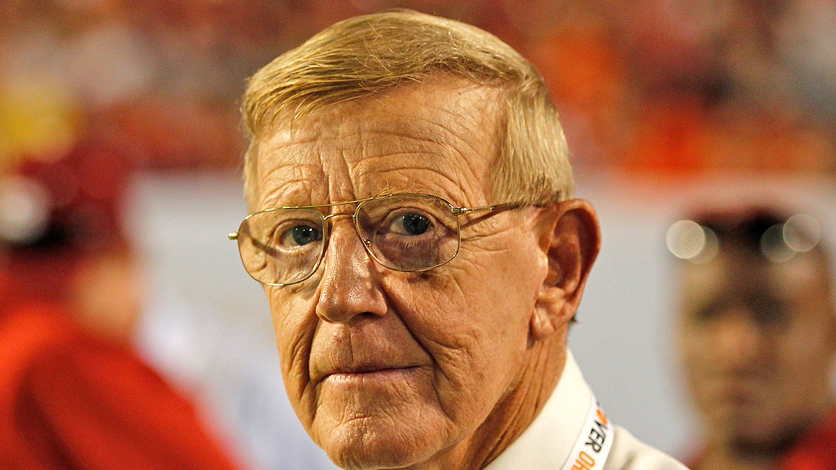 College football legend Lou Holtz is in hospice care.

Details: tmz.me/l9bgc8P