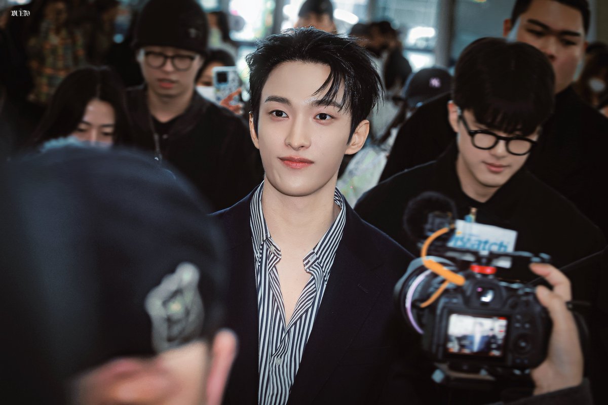 260129 

#도겸 #이석민 
#ドギョム #DOKYEOM 
#세븐틴 #SEVENTEEN
<a href="/pledis_17/">세븐틴(SEVENTEEN)</a>