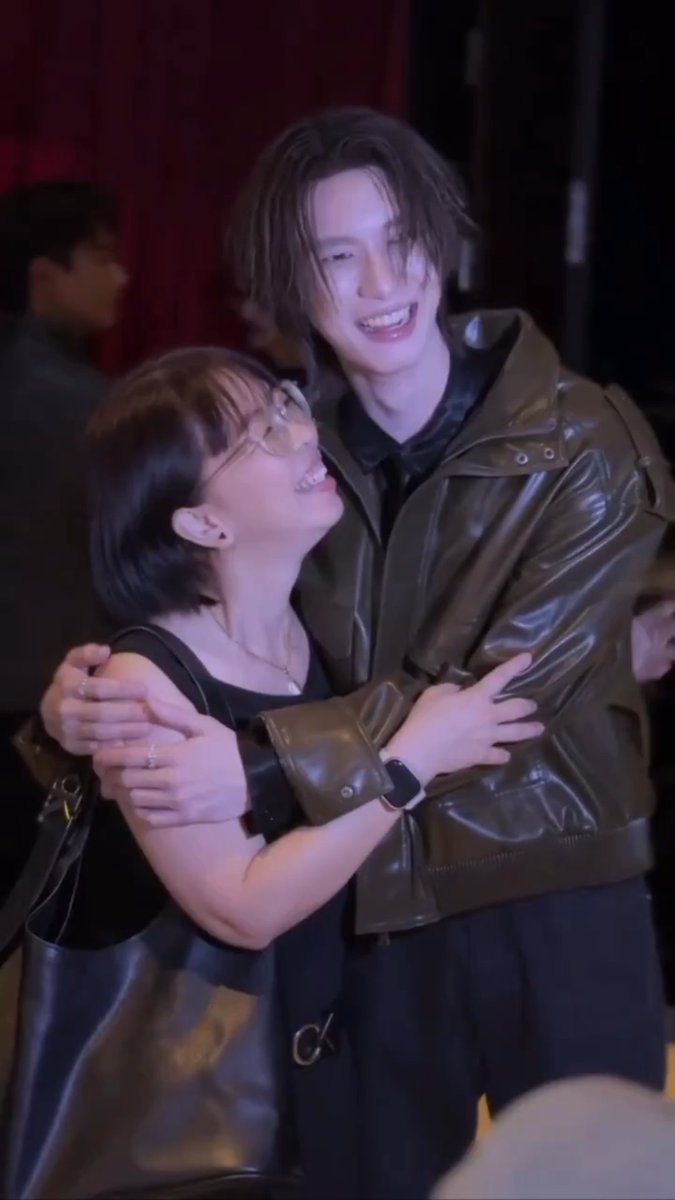 Mom from the series 
Change's Mom 
Pooh's mom, Krittin Kitjaruwannakul 

Every mom is very proud of this beautiful child 
🥹🐶❤️

SINGSA LATAI FINAL EP

#สิงสาลาตายFINALEP 
#ppoohkt