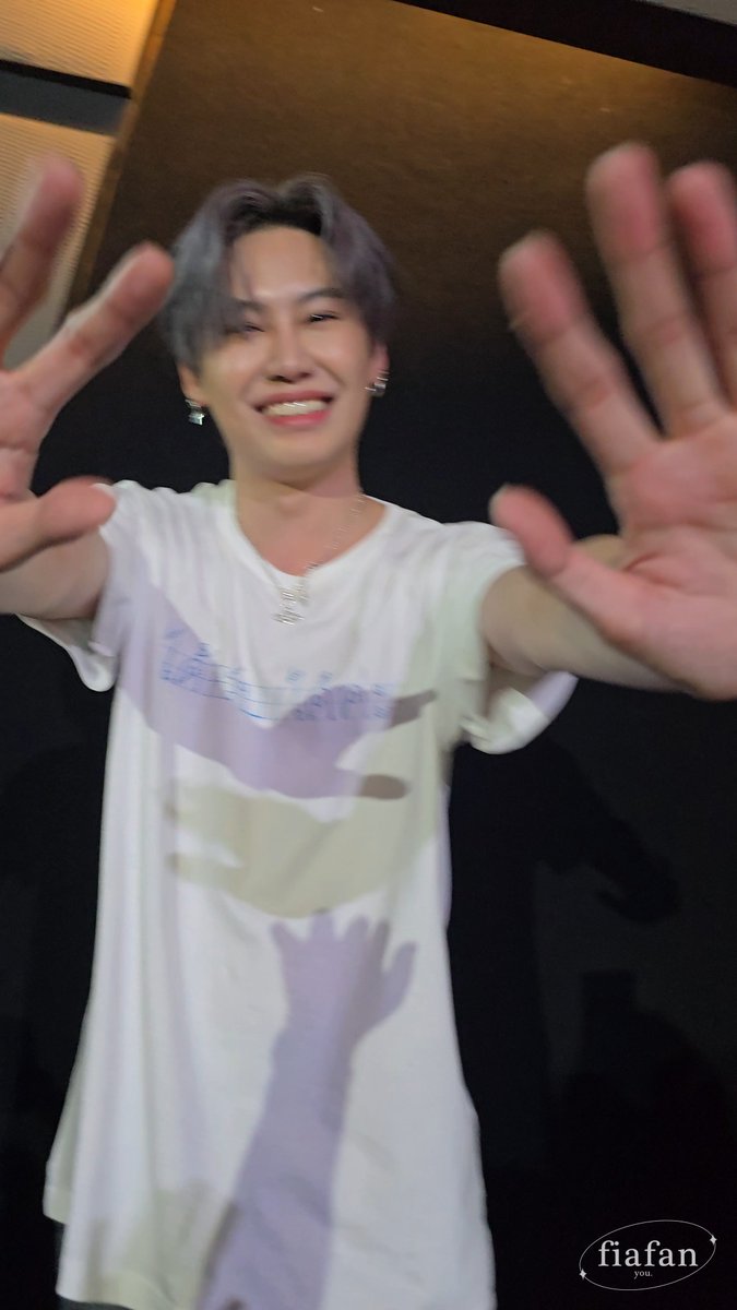 Z_Freez's tweet photo. บุ๋นเปรมเยียวยาทุกสิ่ง งือออ🥹
รักและภูมิใจพวกแกมากๆ 💖🫶🏻🤏🏻✨️

#SFxBounPremPaody
#bb0un #prem_space https://t.co/tS4aKxhnoA