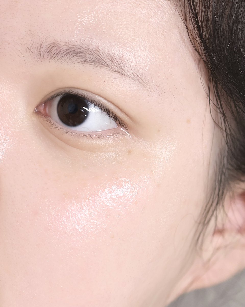 #광고 #RT인용이벤트 <a href="/mamondeofficial/">마몽드</a> 
 
인용으로 ‘마몽드’ 키워드를 포함해기대평을 작성해주신 분께 마몽드 플로라 글로우 로즈 리퀴드 마스크 본품을 드려요🤍🌹
 
캔디광 터지는 마몽드 X 츄파춥스 에디션🍭
 
캔디처럼 달콤하게 빛나는 글로우 피부의 비결‼️
마몽드 베스트 제품들이 츄파춥스와