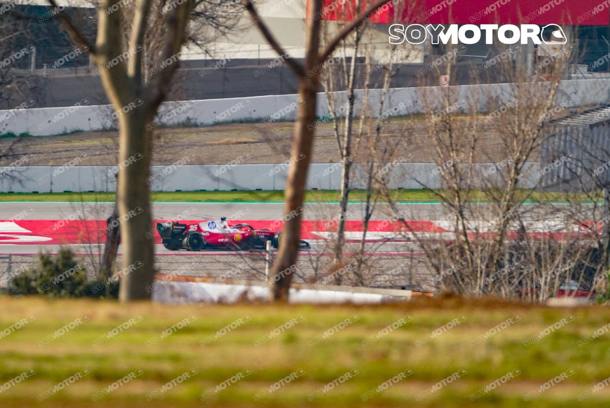 FerrariDailyPL's tweet image. Leclerc wykręcił okrążenie o czasie 1:16.949.

Jest jedyny kierowcą oprócz Russella, który zszedł poniżej 1:17.000.

🗞️ [@SoyMotor]
#F1PL #F1Testing #ElevenF1