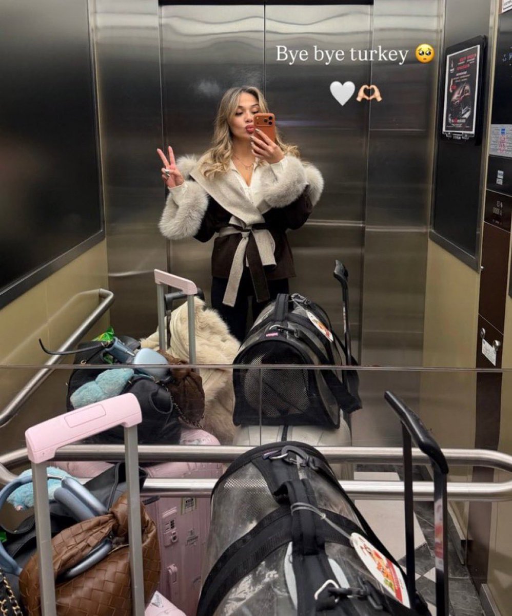 haskologlu's tweet image. Uyuşturucu soruşturması kapsamında Merve Firuze Taşkın hakkında yakalama kararı çıkarıldı. 

Merve Taşkın geçtiğimiz günlerde Türkiye’yi terk ettiğini açıklamıştı.