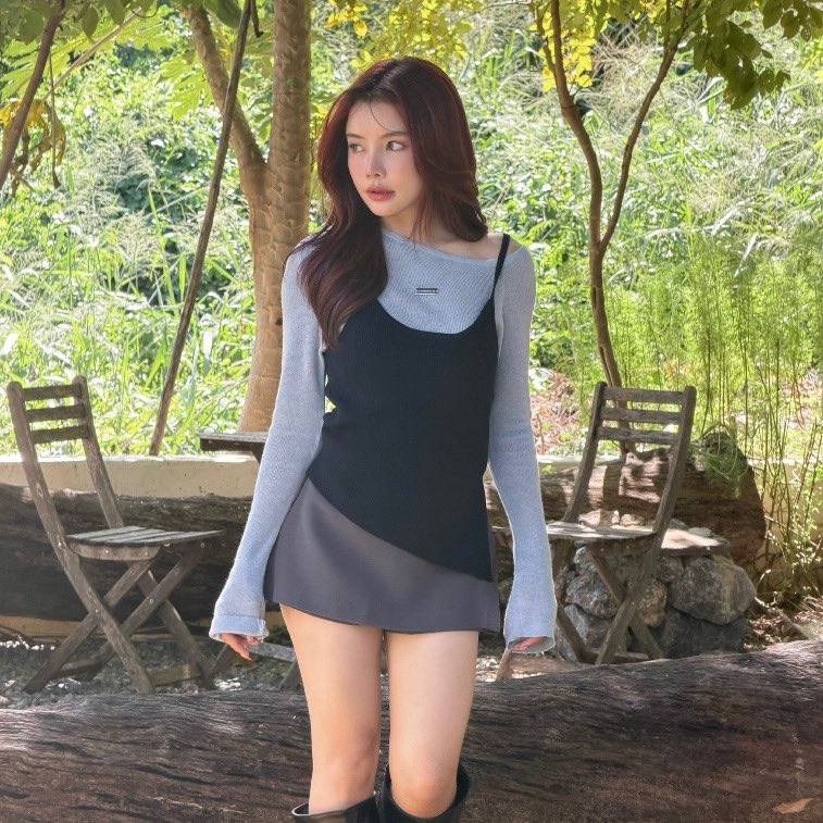 sunflo_closet's tweet photo. เสื้อไหมพรมลุคต่างประเทศ สายฝอเบาๆ เข้ากันกับกระโปรงหรือกางเกงก็ได้ ตามใจแมทซ์ คือเริ่ดมาก 

พิกัด📌 https://t.co/p6lkT4oJgQ

#Shopee #เสื้อผ้าผู้หญิง #เสื้อผ้าแฟชั่น #เปิดค่าการมองเห็น https://t.co/JfleoFlVxP