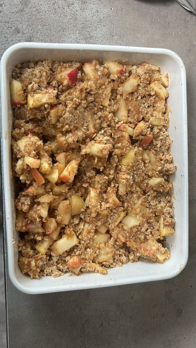 Want a bite of my delish apple crumble?