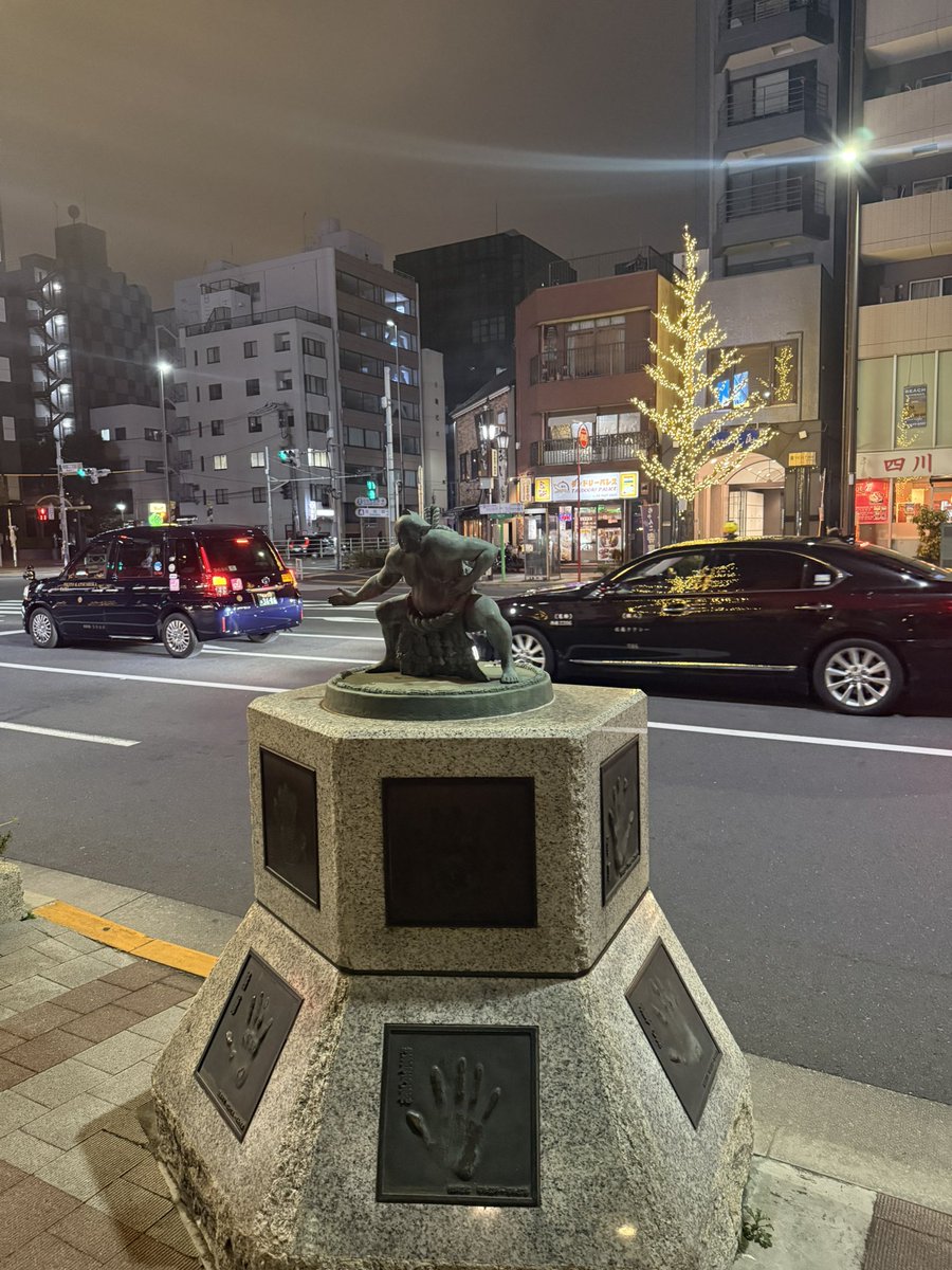 BeardedSwimmer's tweet photo. 01/28 Wed at 両国

まじは練習に行って泳ぐことが大事！

⚫︎Kick 50x6 1:15
👇最近ハマっているメニュー
Dol6/UW15m/3K1P by2t

⚫︎200x1,100x2,50x4を2set
2:35,1:15,35くらいでまわる。
腕がパンパンで背中にはこず

https://t.co/Z21buXNmbV #スイムペリア https://t.co/AQE0AJ9FGS