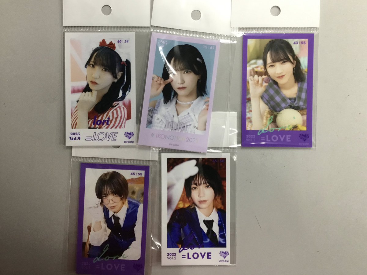 LOVE 野口衣織ちゃんミニフォトカード入荷です！！