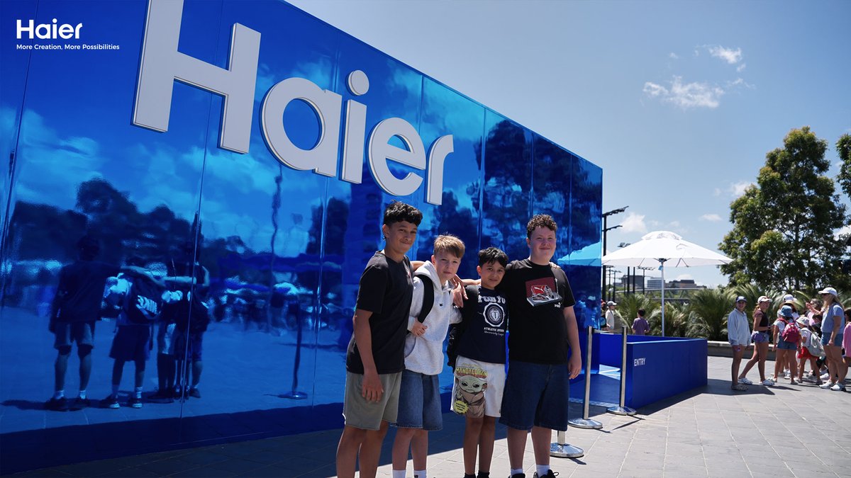 IndiaHaier's tweet image. 🔥As the epic showdown kicks off amid waves of cheers,
🥇world-class performance meets No.1 technology ❤️

Haier shines on and off the court, ✨
keeps playing with the No.1s. 💪

#Haier #AO2026 #OfficialPartner #Tennis
#PlayWithTheNumberOnes #MoreCreationMorePossibilities