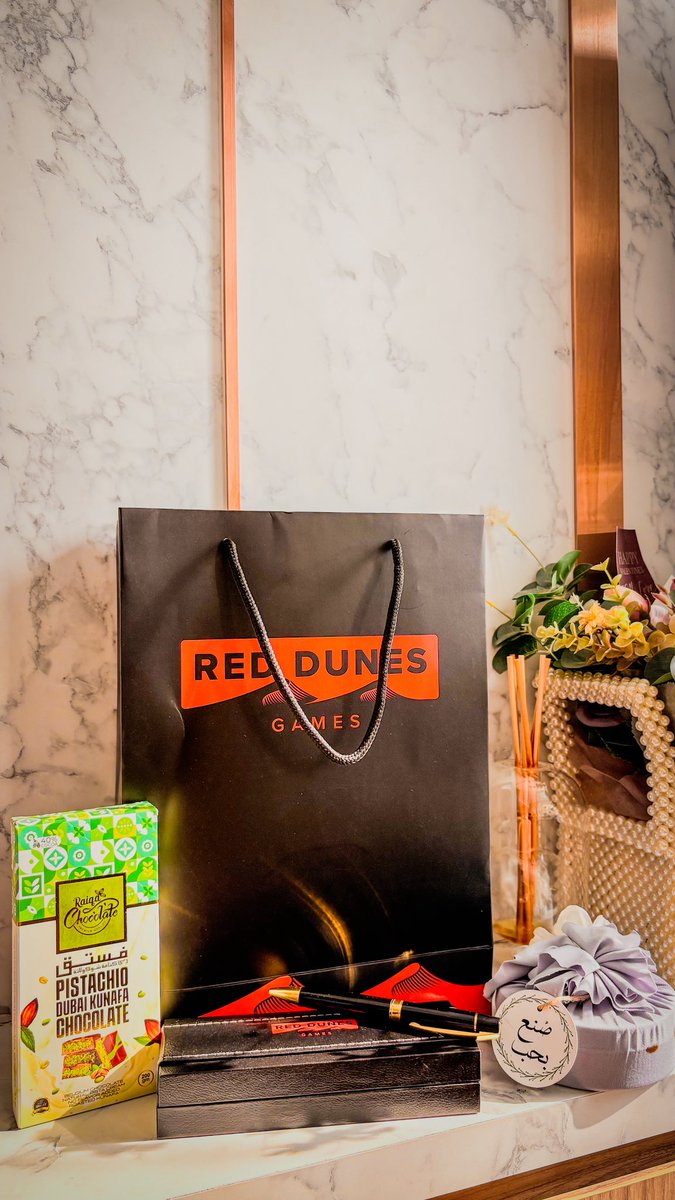 BugBlio Studio tweet media