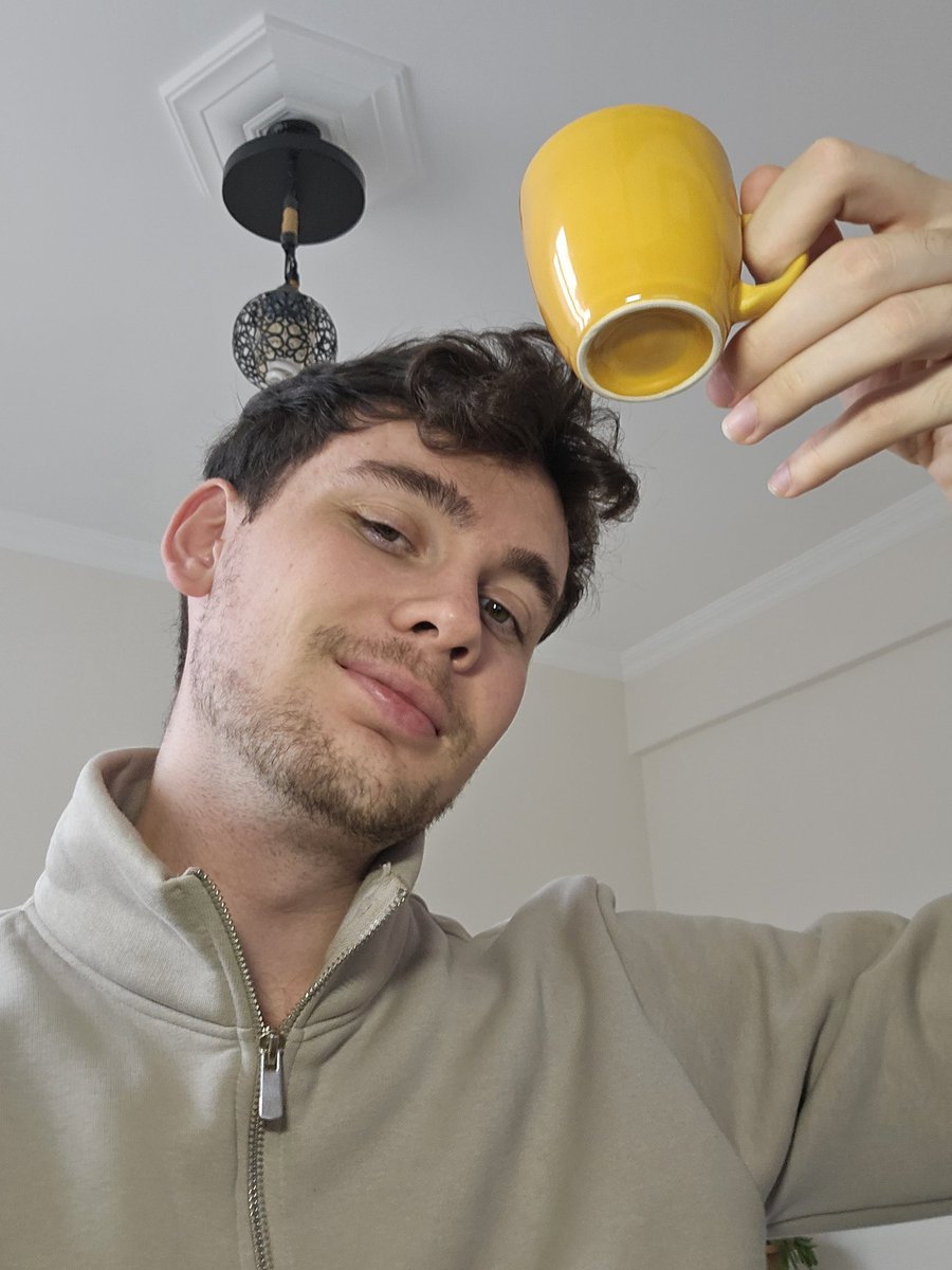 TaRaKcı tweet media