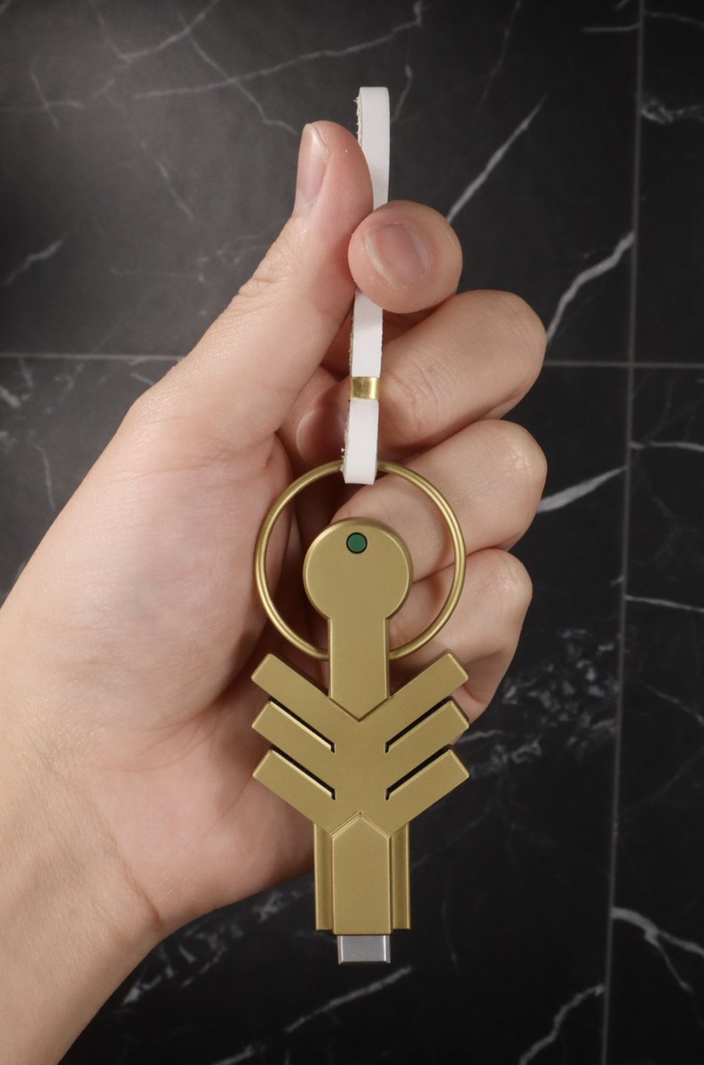 【WF2026W】 
03-07-13 #GSプロジェクト

コードギアス 反逆のルルーシュより
1/1スケール｢ランスロット起動キー｣

￥3,000
※未塗装未組立、自家複製レジンキャストキットです。紐は付属しません。

お手に取りやすいキットになっております！よろしくお願いします！
#WF2026W #コードギアス