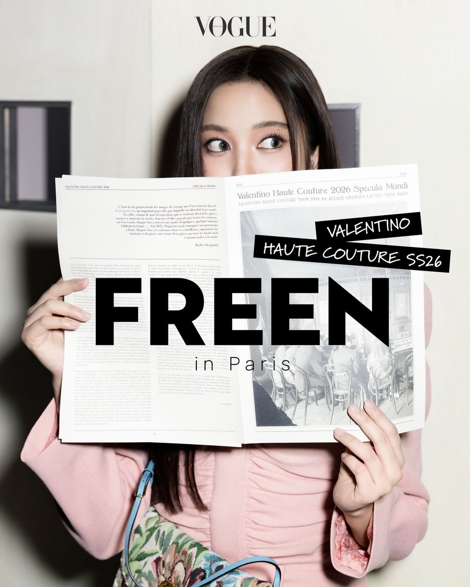 #VogueJournal FREEN IN PARIS: เก็บทุกรายละเอียดของ ‘ฟรีน-สโรชา‘ <a href="/srchafreen/">P'freen (real)</a> กับการเดินทางสู่กรุงปารีสเพื่อชมโชว์ Valentino <a href="/MaisonValentino/">Valentino</a> คอลเล็กชั่นโอตกูตูร์ฤดูใบไม้ผลิ/ฤดูร้อน ปี 2026 ฝีมือการออกแบบโดย Alessandro Michele กับการนำเสนอในรูปแบบ Kaiserpanorama จำลอง