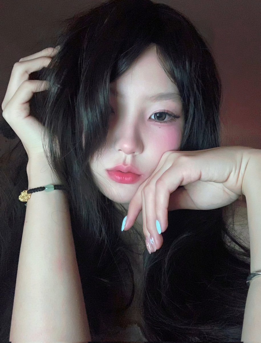 盐津梅片 tweet media