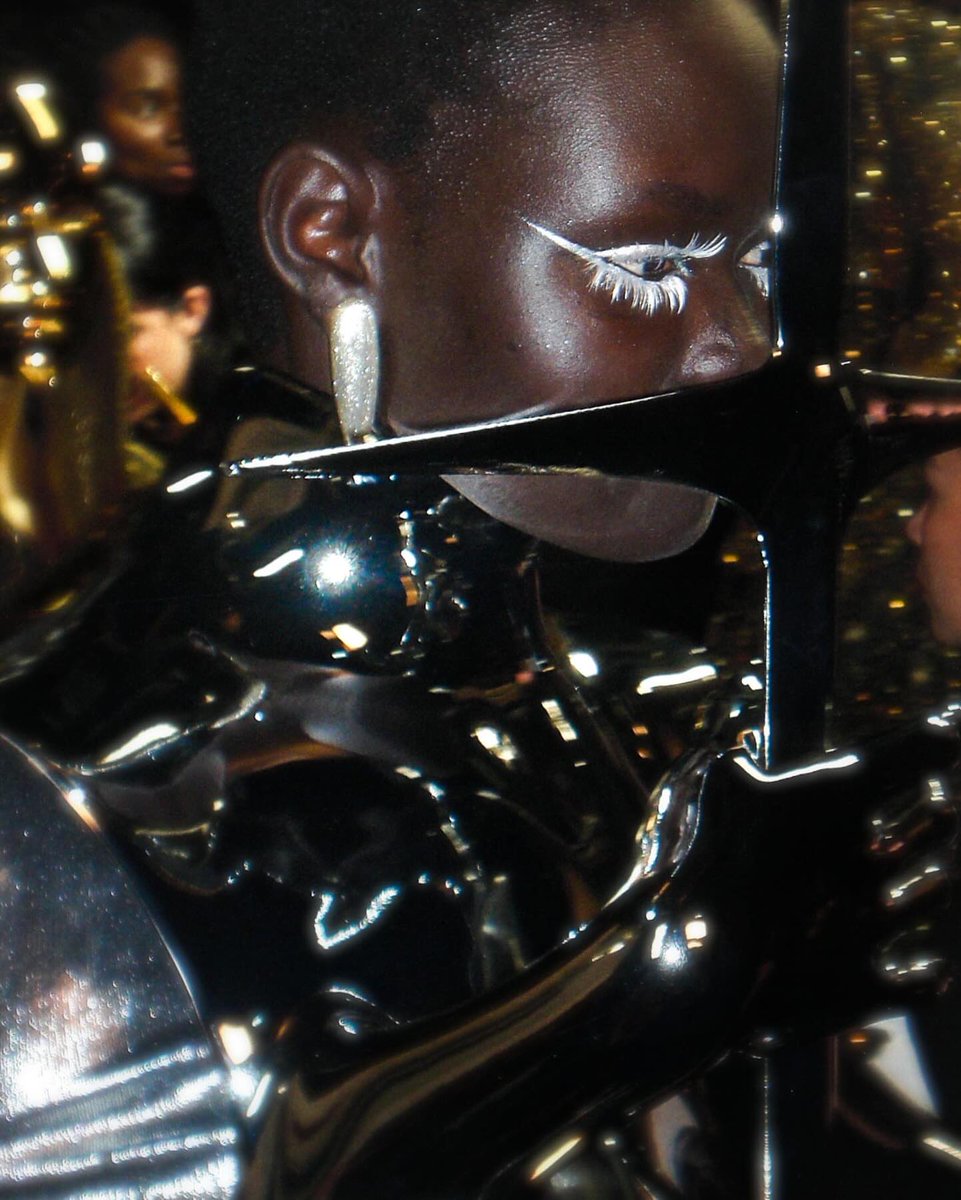 soylemag's tweet photo. Faces at Robert Wun Haute Couture SS26 https://t.co/Tpoh6pw9Kh