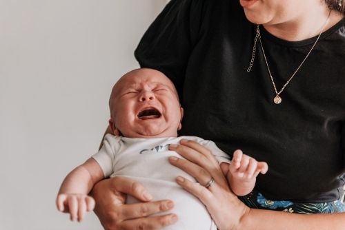 As chiropractors, we can support babies from their very first days, helping them grow and thrive comfortably. This explains how we help.chislehurstchiro.com/pregnancy-paed…