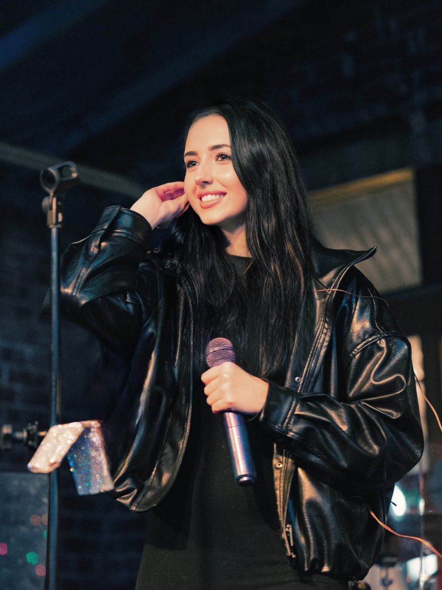 Haley Bundy: On "End to Begin," Nashville Songwriting, and Her American Idol Journey - dailyscanner.com/haley-bundy-on…