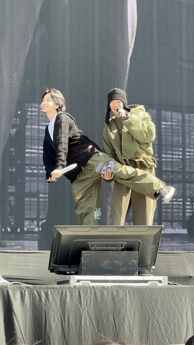 cheolhanglazer's tweet photo. missing my silly soonhan https://t.co/hCRrZpS3SH