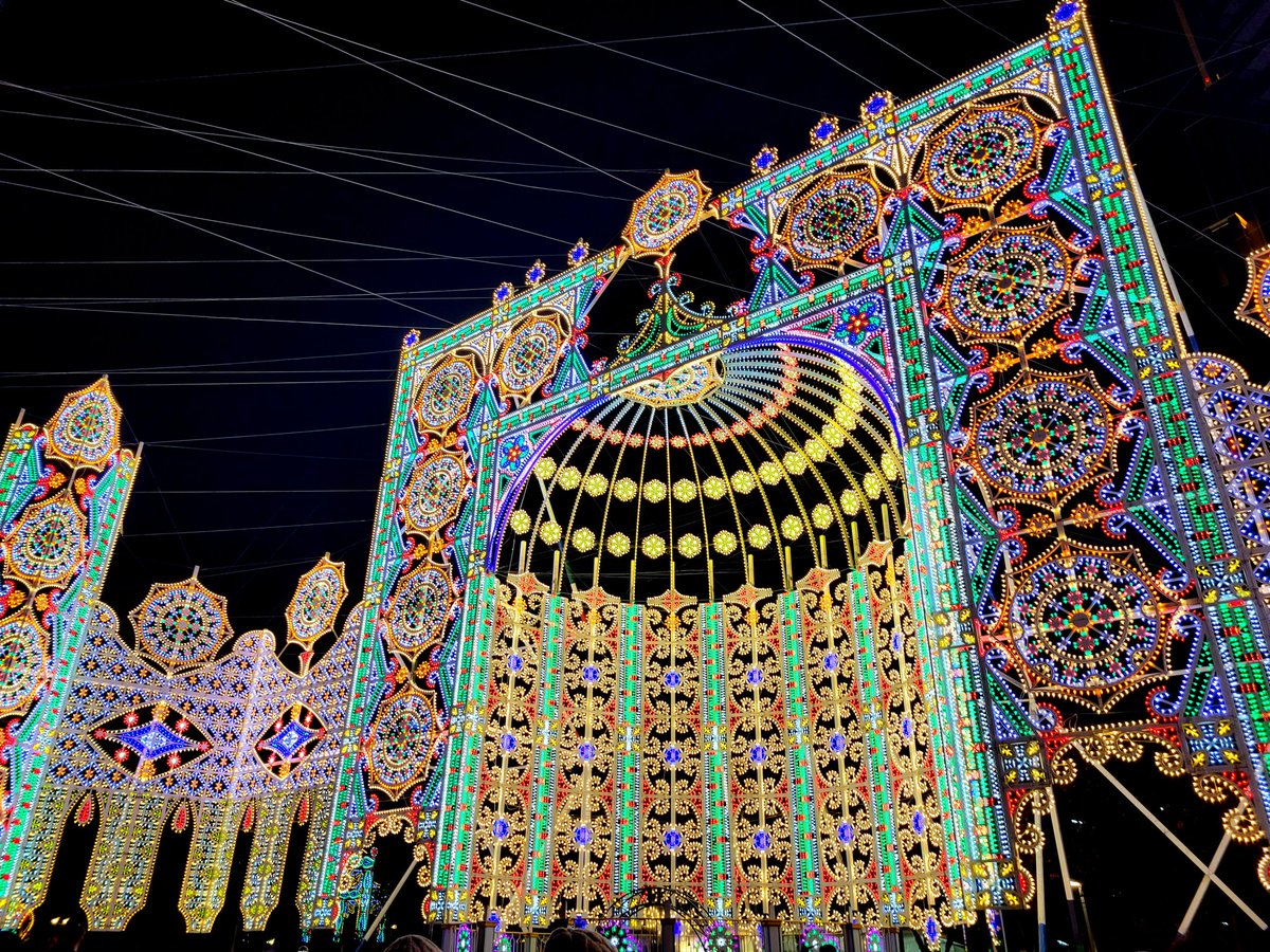 ルミナリエ始まりました