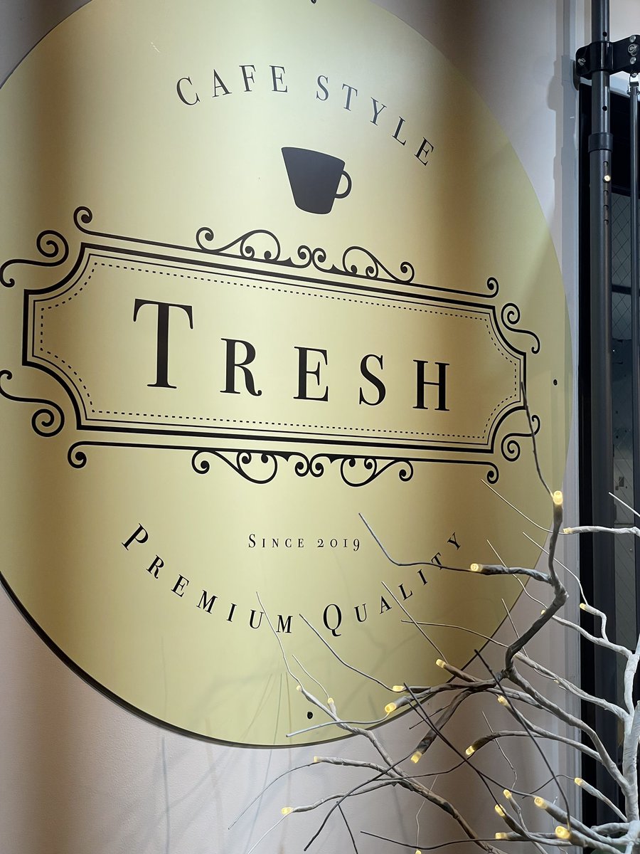 kzm93's tweet image. ごちそうさまでした（＾人＾）

#TRESH 
#bartime
#TRESHでごはん

りづきさん誕生日おめでとう🎂