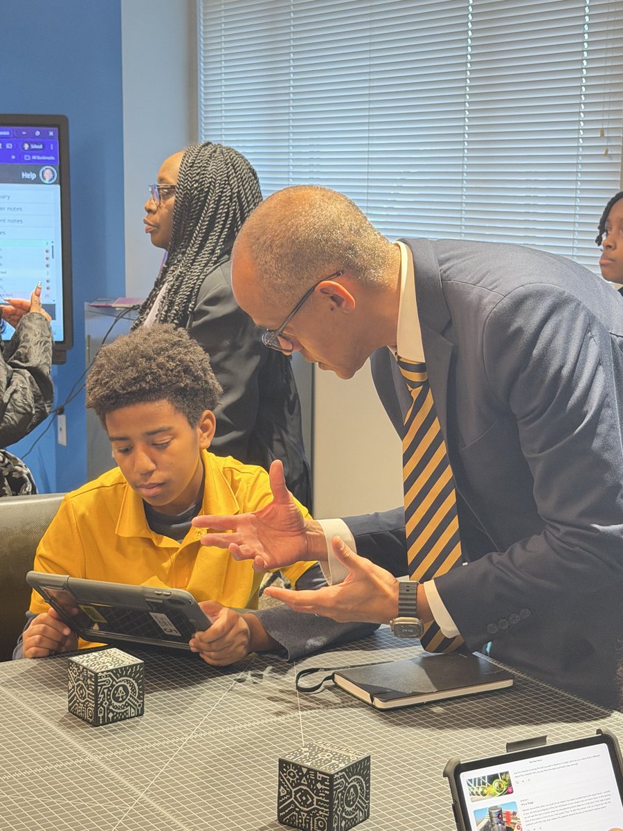 APS STEAM tweet media