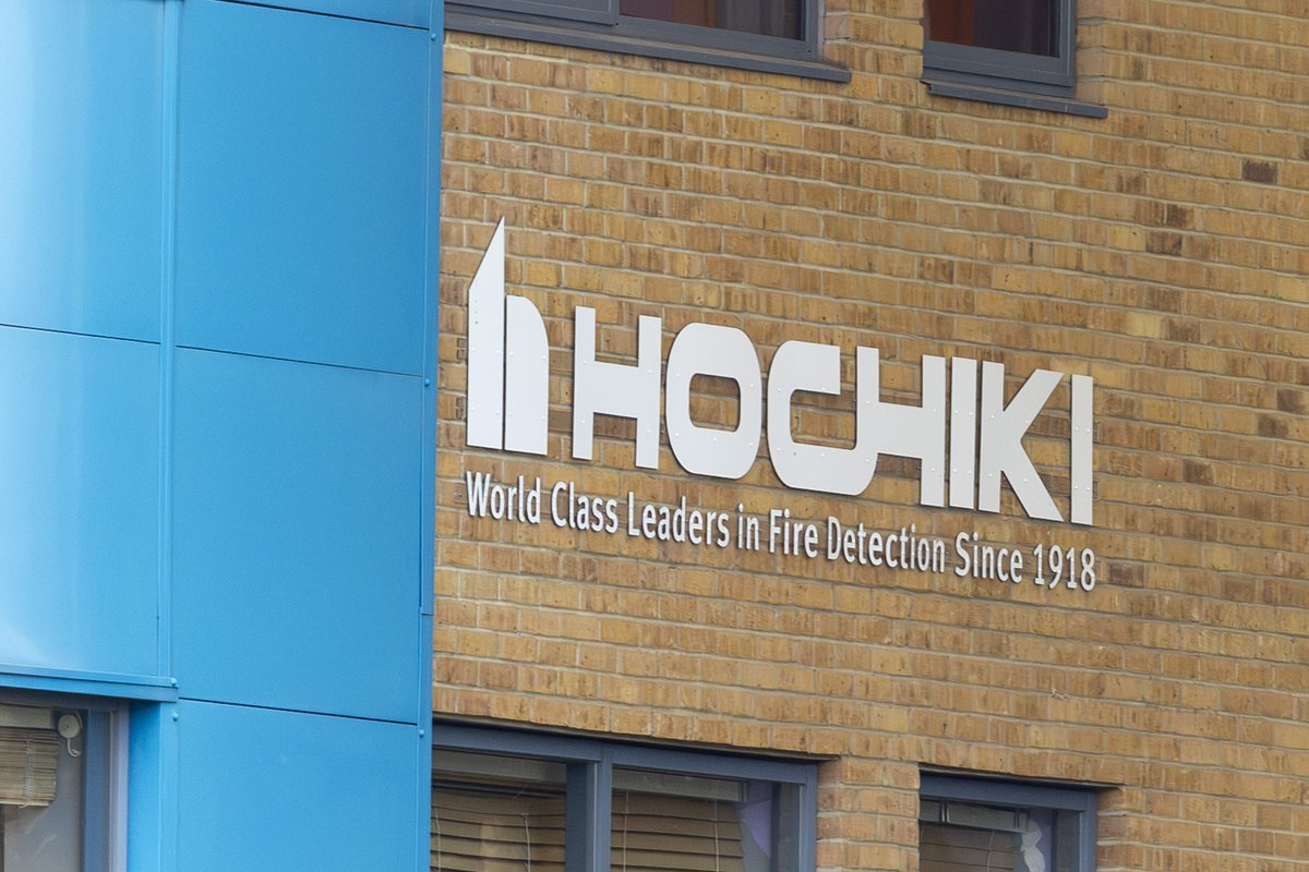 🎫 𝗖𝗢𝗠𝗣𝗘𝗧𝗜𝗧𝗜𝗢𝗡 𝗧𝗜𝗠𝗘 🍽️

Our Rainham End sponsors, 𝐇𝐨𝐜𝐡𝐢𝐤𝐢, are offering 𝐟𝐨𝐮𝐫 sets of general admission family tickets for either of our home games in February. 📅

They are also offering one 1893 family hospitality package (four people). 

To be in with