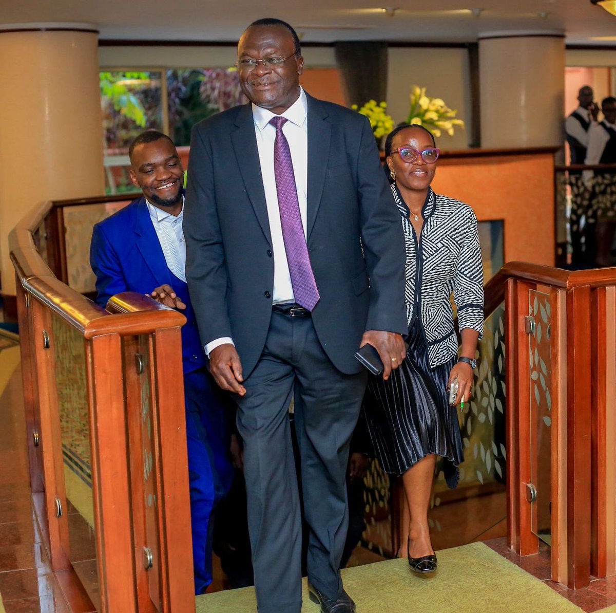 Honoured to have co-hosted yesterday’s JSC 🎙️where we had Rt. Hon. Chief Justice (Rtd.) Alfonse Owiny-Dollo, reflecting on justice, leadership, and the evolving role of institutions in our legal system. Grateful for the opportunity to learn and facilitate meaningful dialogue.