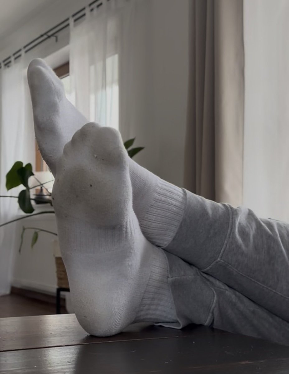 Wanna take a sniff? 😈👃🏽