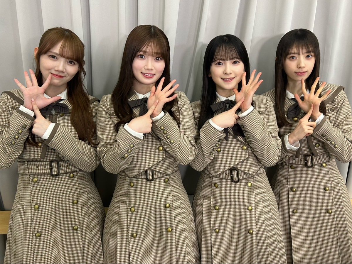 本日1月30日(金)21:00頃～、ニコニコ生放送「生のアイドルが好き(#生ドル)」に #田村真佑 #愛宕心響 #鈴木佑捺 #矢田萌華 が出演します🙌

新MCとなる田村の新しい相方も発表…⁉️
皆さま、ぜひご覧ください🫣✨

#乃木坂46