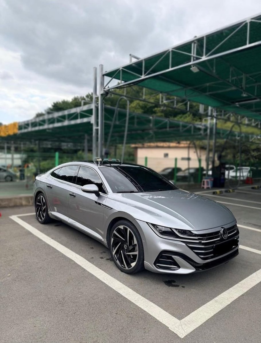 nocarcontext's tweet image. Volkswagen Arteon R-Line 4Motion 2022 🩶🩶