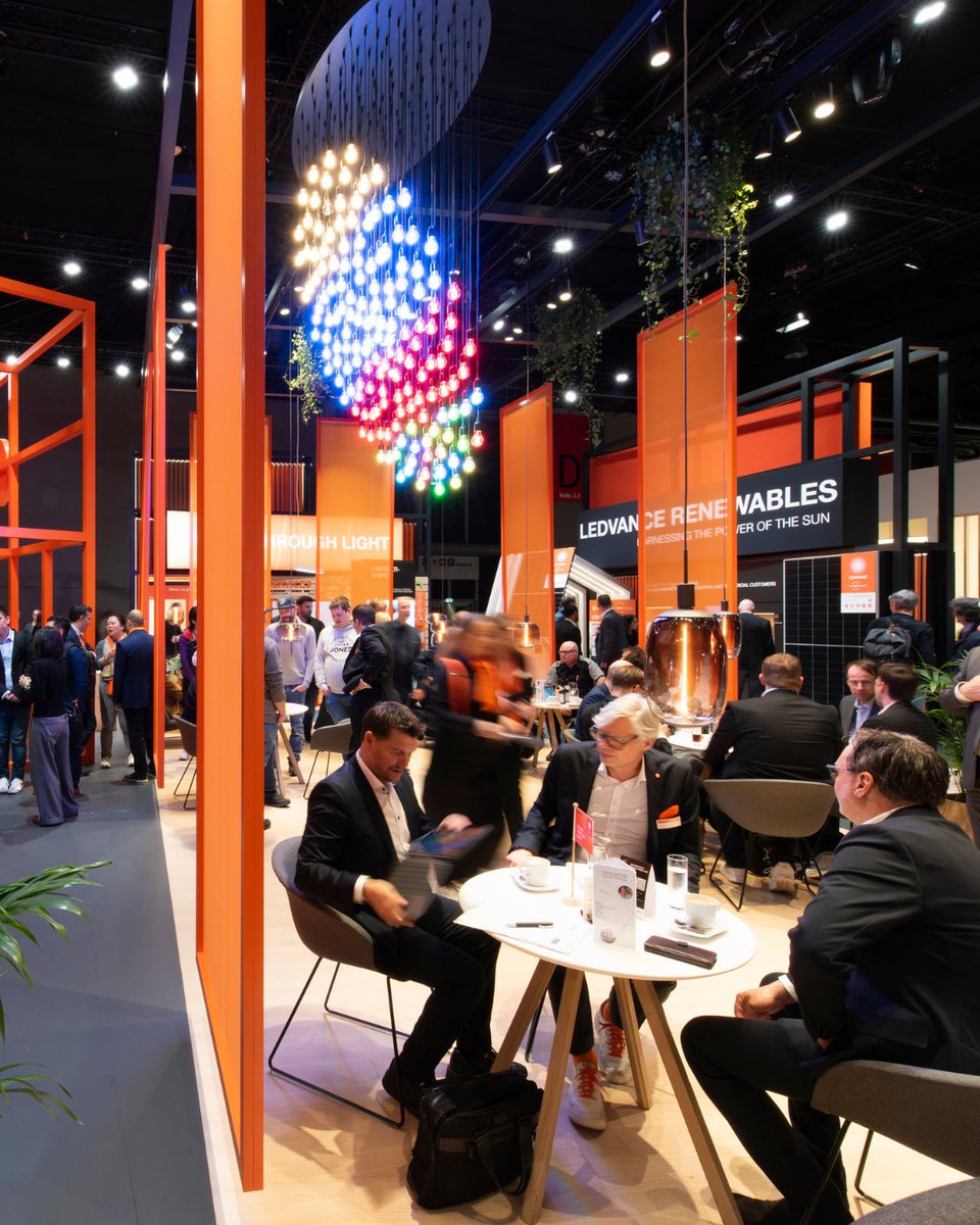 LedvanceSpain's tweet photo. Throwback a Light+Building 2024… y este año volvemos aún más fuertes 🔥​

📍 Frankfurt am Main | 8–13 de marzo de 2026​
🎟️ Obtén tu entrada gratuita: suscríbete a nuestra newsletter aquí 👉 https://t.co/JqR06xhovc

​¿Nos vemos allí? 👋 https://t.co/QHBMdCPzS9
