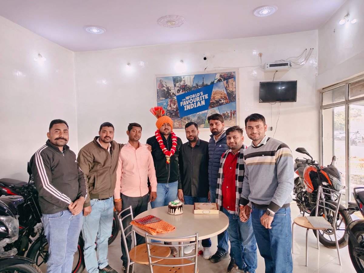 युवा कांग्रेस ब्लॉक अध्यक्ष समाजसेवी युवा नेता मेरे भाई प्रशांत परमार जी को जन्मदिन की हार्दिक शुभकामनाएं एवं बधाई 
<a href="/JeetendraSikar2/">ठा. जीतेन्द्र सिकरवार</a> 
<a href="/Prashantinc7773/">Prashant Singh</a> <a href="/Rajasthan_PYC/">Rajasthan Youth Congress</a>