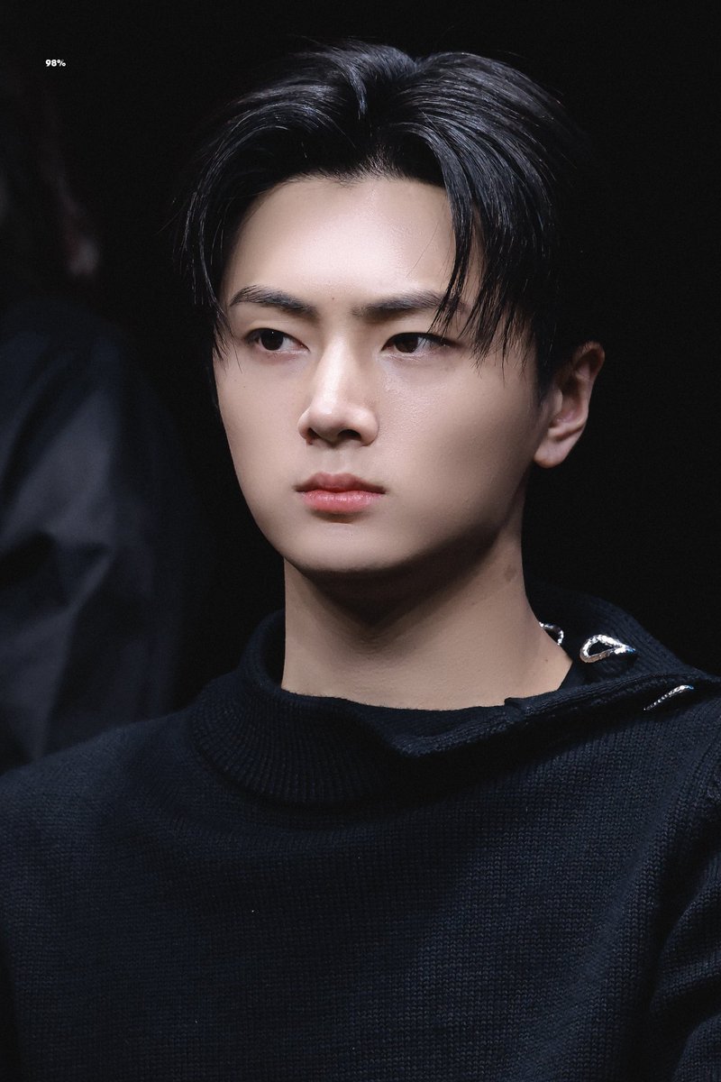 𝟗𝟖% tweet media