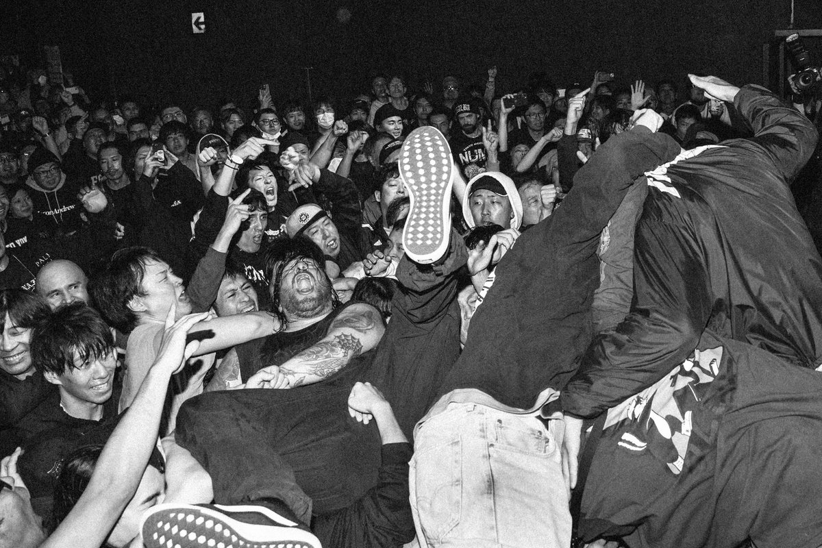 BloodaxeFest's tweet photo. Photo by @YSZ_PHOTO https://t.co/7ad6dDOgz5