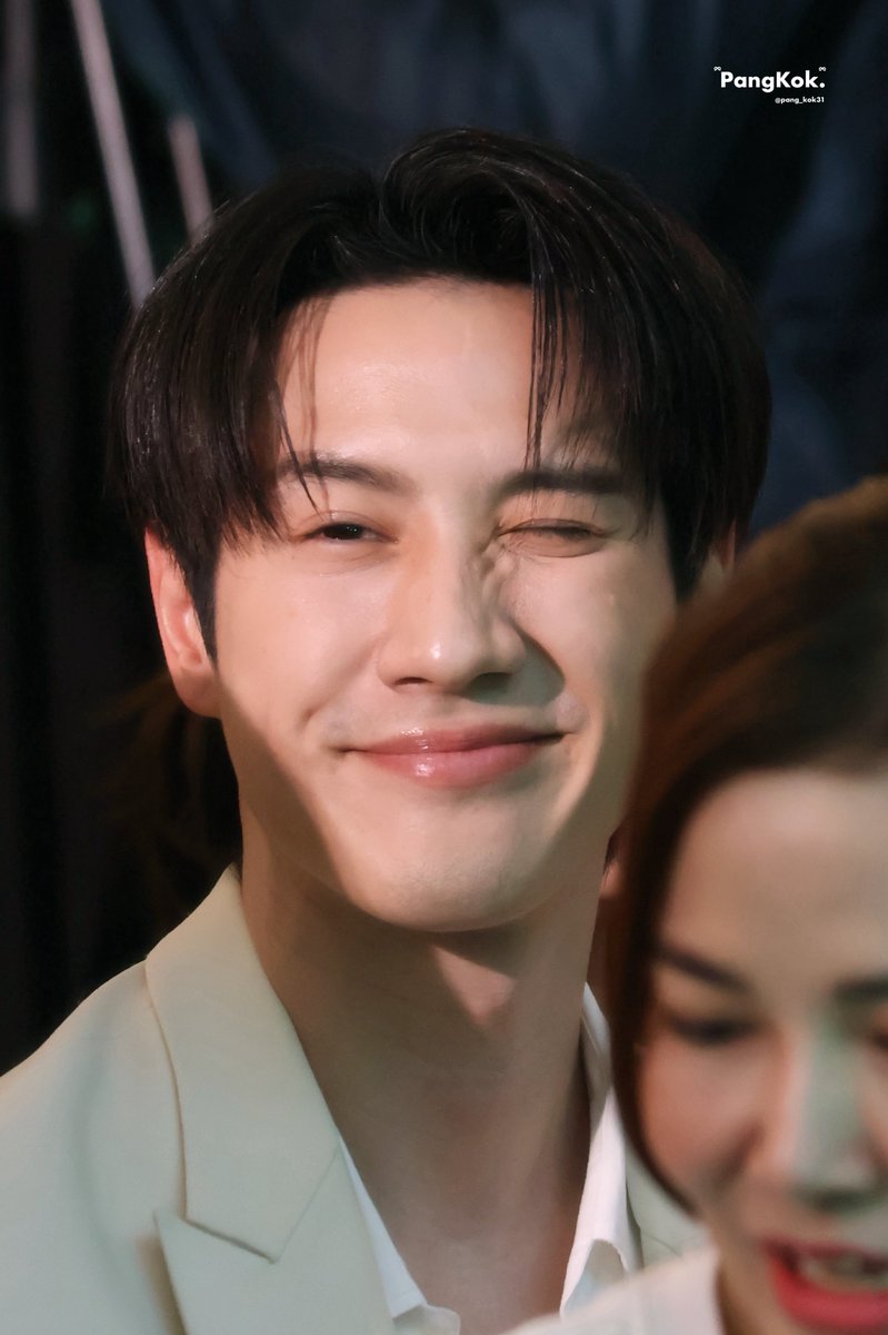 pang_kok31's tweet photo. 300126 —— 😘

FutureIsYourChoice x GreatBright

#brightrpp @brightrpp_ 
#GreatBright https://t.co/0Y3K1SXa1T