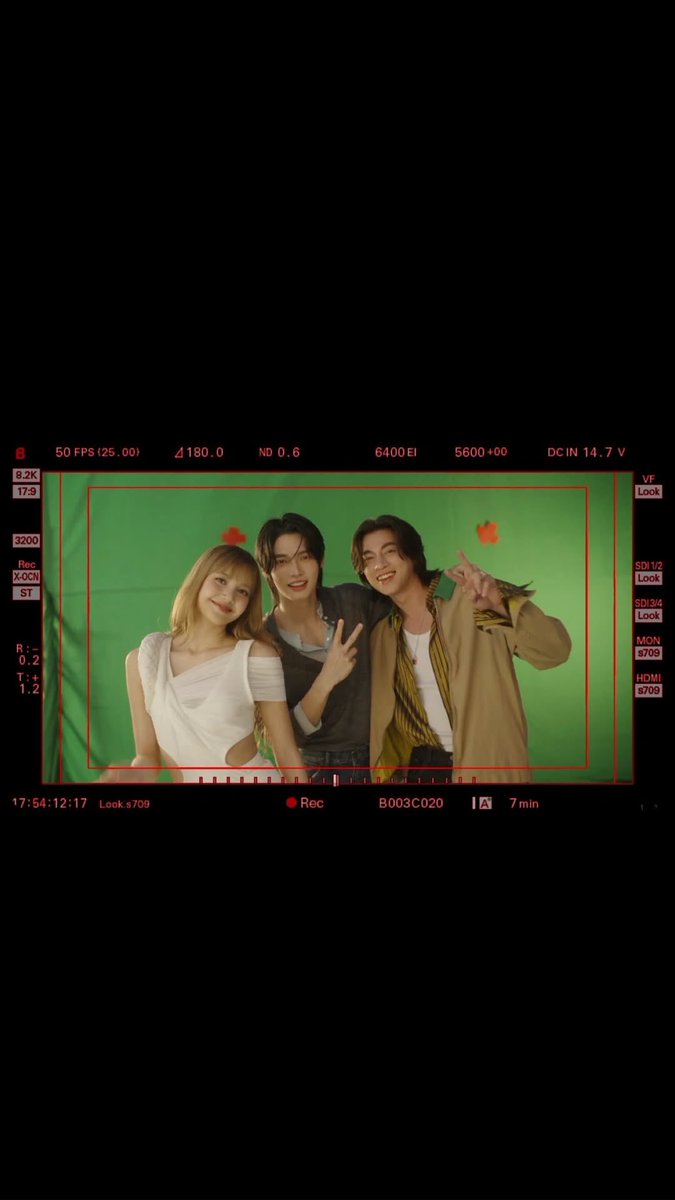 LaliceUpdates's tweet image. #LISA IG story updates: 

@wearelloud @AmazingThailand

#AmazingThailandxLISA
#AmazingThailandExclusiveNight
#FeelAllTheFeelings